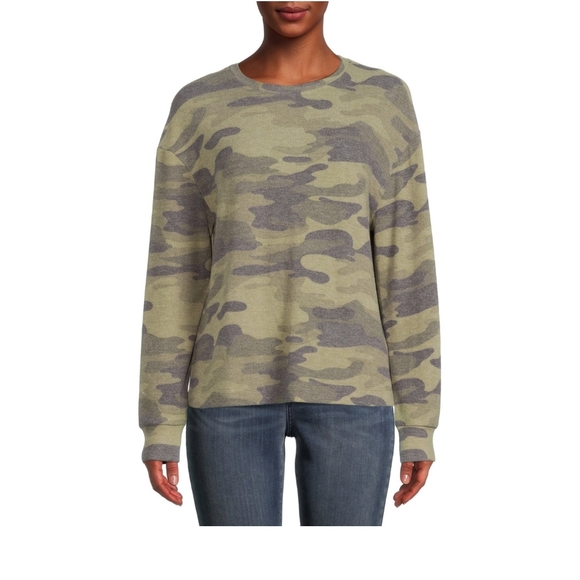 Time and Tru NWT Women's Relaxed Fit Long Sleeve Hacci Crew Neck Camo Top 892 - Picture 5 of 7
